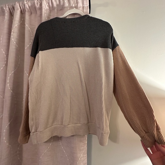 Crew Neck Cream/Black/Brown Ribbed Sweater Pullover - Bundle and Save! - Picture 3 of 3